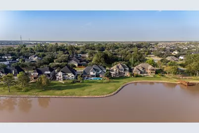 3811 Lakeridge Canyon Drive, Sugar Land, TX 77498 - Photo 41