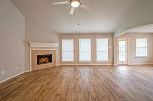 6103 Branch Lake Dr, Houston, TX 77066 - Photo 11