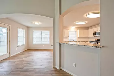 6103 Branch Lake Drive, Houston, TX 77066 - Photo 13