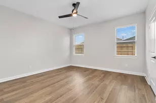 1111 Whispering Winds Dr, Beasley, TX 77417 - Photo 7