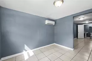 2631 Oakcliff St, Houston, TX 77023 - Photo 7