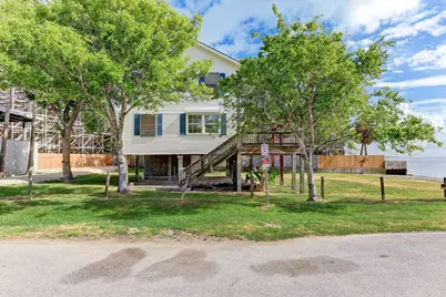 308 Bay Avenue, Kemah, TX 77565 - Photo 3