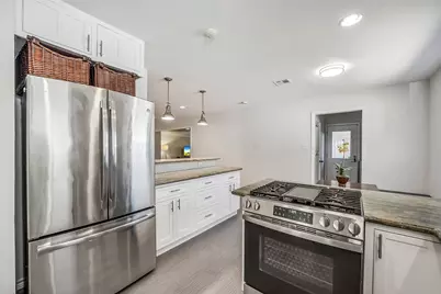6215 Queensloch Drive, Houston, TX 77096 - Photo 15