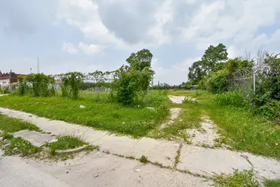 3579 Jensen Drive, Houston, TX 77026 - Photo 9