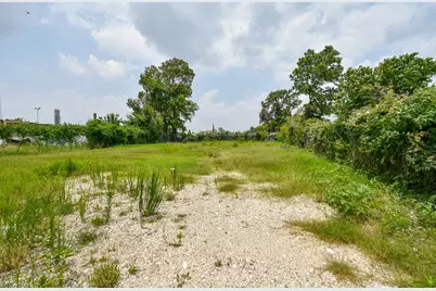 3579 Jensen Drive, Houston, TX 77026 - Photo 15