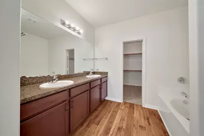 305 Crooked Pine Court, Conroe, TX 77304 - Photo 21