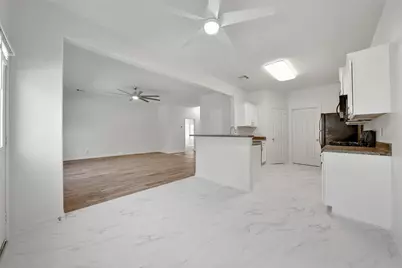 305 Crooked Pine Court, Conroe, TX 77304 - Photo 13