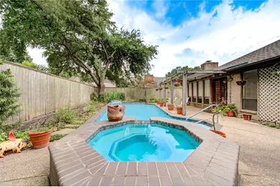 12307 Rocky Knoll Drive, Houston, TX 77077 - Photo 3