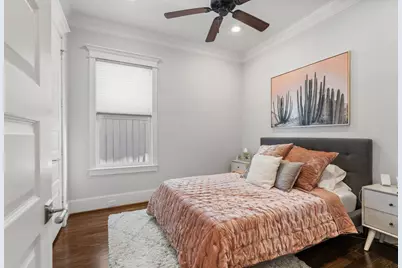 2012 Harvard Street, Houston, TX 77008 - Photo 9