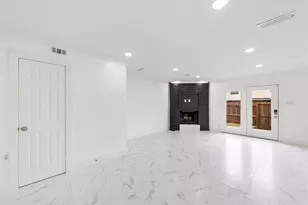 1691 W Sam Houston Pkwy S, Houston, TX 77042 - Photo 5