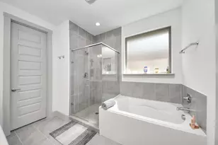 2539 Ravenna Ct, Friendswood, TX 77546 - Photo 7
