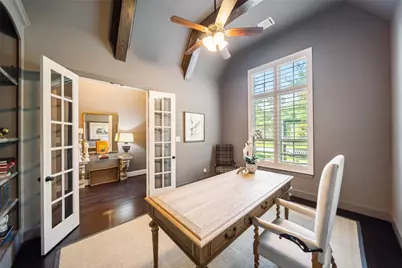 18 Star Iris Place, Tomball, TX 77375 - Photo 5