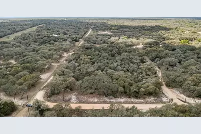 516 County Road 120, Hallettsville, TX 77964 - Photo 3