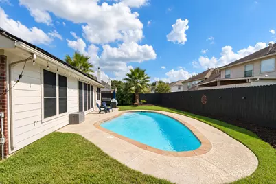 4107 E Baden Oaks Drive, Pearland, TX 77581 - Photo 5