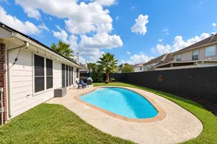 4107 E Baden Oaks Dr, Pearland, TX 77581 - Photo 5