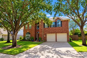 4107 E Baden Oaks Dr, Pearland, TX 77581 - Photo 1