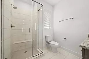 1586 W Tidwell Rd, Houston, TX 77091 - Photo 7
