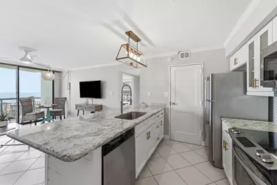 5220 Seawall Boulevard #736, Galveston, TX 77551 - Photo 13