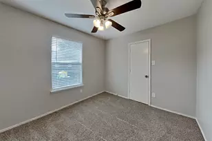 19530 Rocky Bank Dr, Tomball, TX 77375 - Photo 13