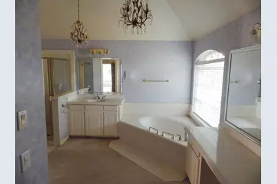 12 Robin Trail, Conroe, TX 77304 - Photo 17