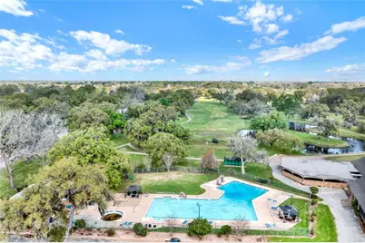 2036 Twin Lakes Boulevard, West Columbia, TX 77486 - Photo 33