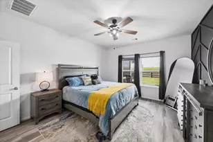 2036 Twin Lakes Blvd, West Columbia, TX 77486 - Photo 13