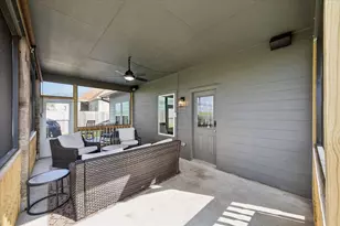 2036 Twin Lakes Blvd, West Columbia, TX 77486 - Photo 27