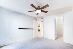 3919 Fairmont Pkwy, Pasadena, TX 77504 - Photo 17