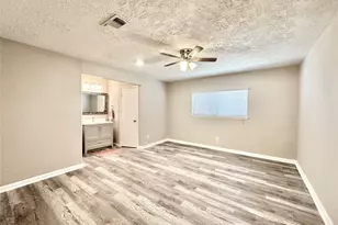 12006 Fork Creek Dr, Houston, TX 77065 - Photo 11