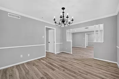 6707 Burning Tree Drive, Houston, TX 77036 - Photo 5