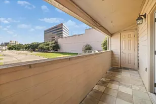 1915 Augusta Dr, Houston, TX 77057 - Photo 7