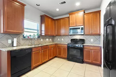 30 Supiro Drive, Manvel, TX 77578 - Photo 9