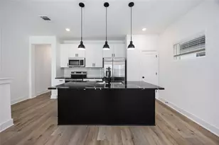 8019 Cora Street St, Houston, TX 77088 - Photo 7