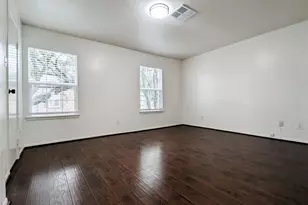 7925 Knight Rd, Houston, TX 77054 - Photo 13