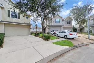 25251 Bentle Glen Ln, Katy, TX 77494 - Photo 3