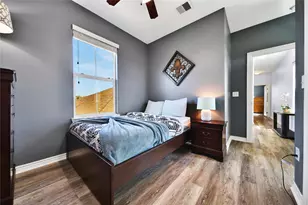 5017 Avenue K, Galveston, TX 77551 - Photo 9