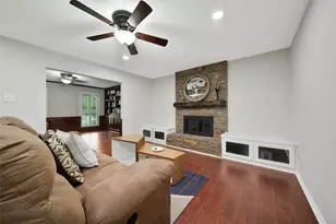 180 Maple Branch St, The Woodlands, TX 77380 - Photo 25