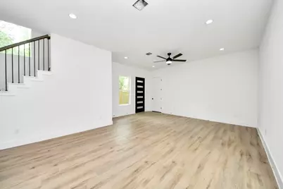 8313 Venus Street, Houston, TX 77088 - Photo 5