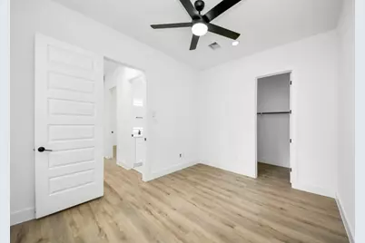 8313 Venus Street, Houston, TX 77088 - Photo 29