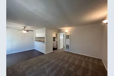 3629 N Macgregor Way #11, Houston, TX 77004 - Photo 3