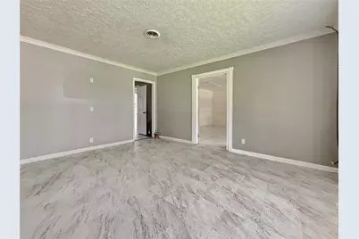 7915 Leader Street, Houston, TX 77036 - Photo 9