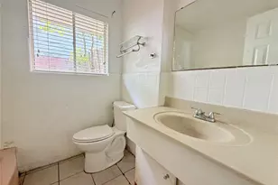 7915 Leader St, Houston, TX 77036 - Photo 17