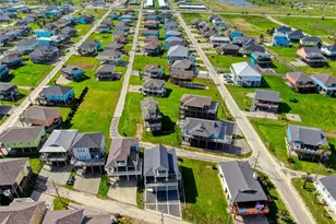 2906 Shady Ln, Port Bolivar, TX 77650 - Photo 31