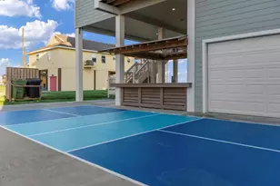 2906 Shady Ln, Crystal Beach, TX 77650 - Photo 35