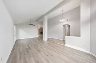 10530 Rippling Fields Dr, Houston, TX 77064 - Photo 7