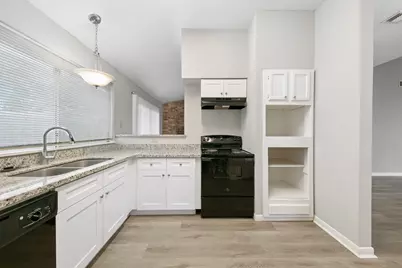 10530 Rippling Fields Drive, Houston, TX 77064 - Photo 15