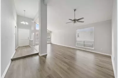 10530 Rippling Fields Drive, Houston, TX 77064 - Photo 5