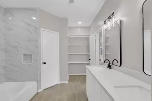 15411 Monte Vista Dr, Houston, TX 77083 - Photo 9