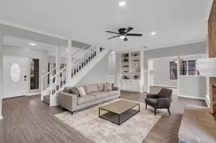 15411 Monte Vista Dr, Houston, TX 77083 - Photo 3
