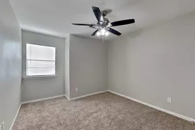 22 S Rain Forest Court, Spring, TX 77380 - Photo 13